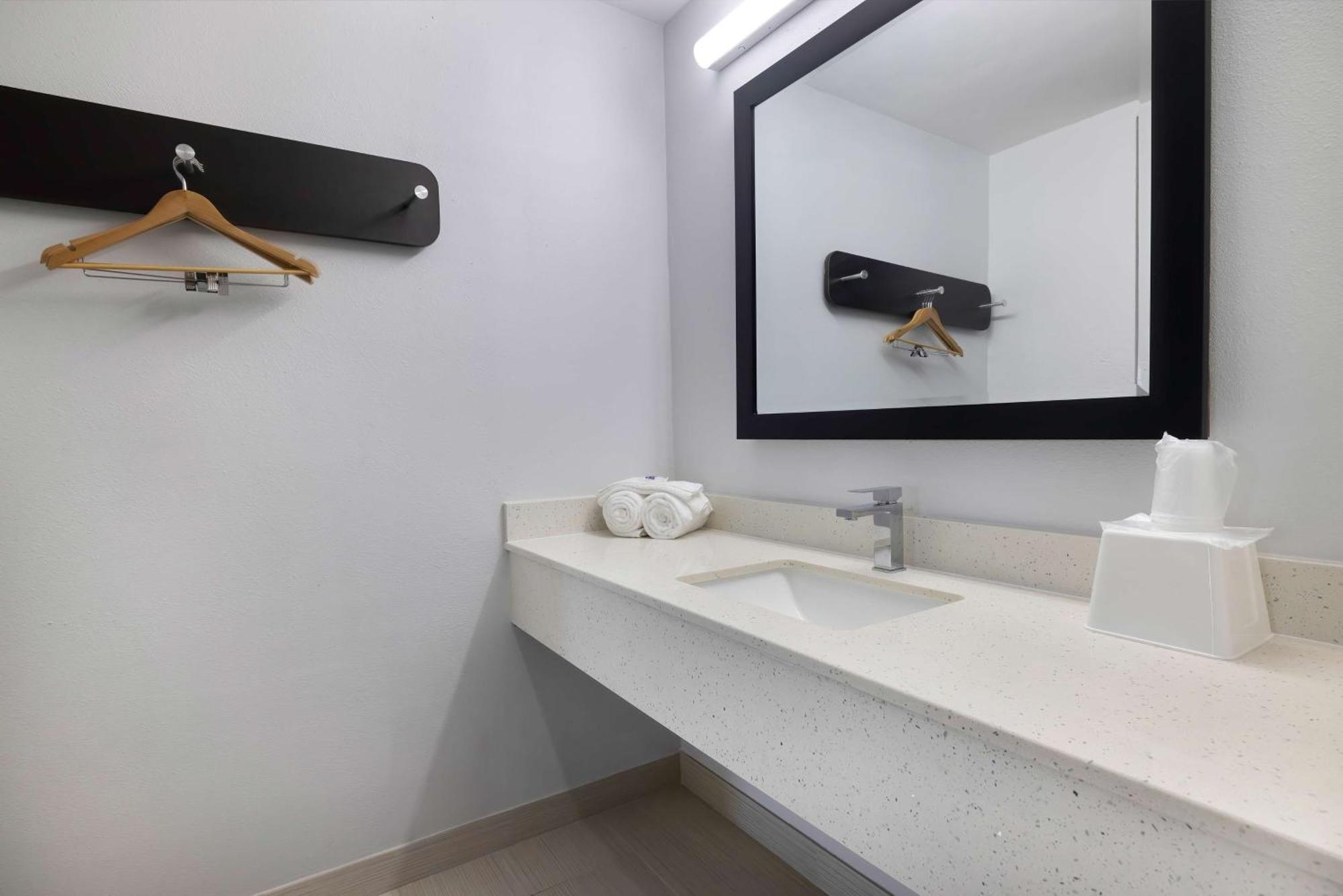 Motel 6 Lake Charles, La Dış mekan fotoğraf